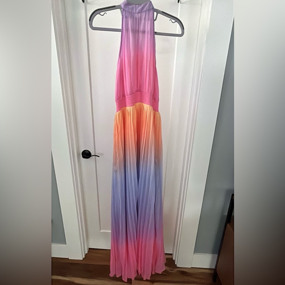 Rococo Sand Ombre Pleated Halter Maxi Dress - Picture 4 of 4